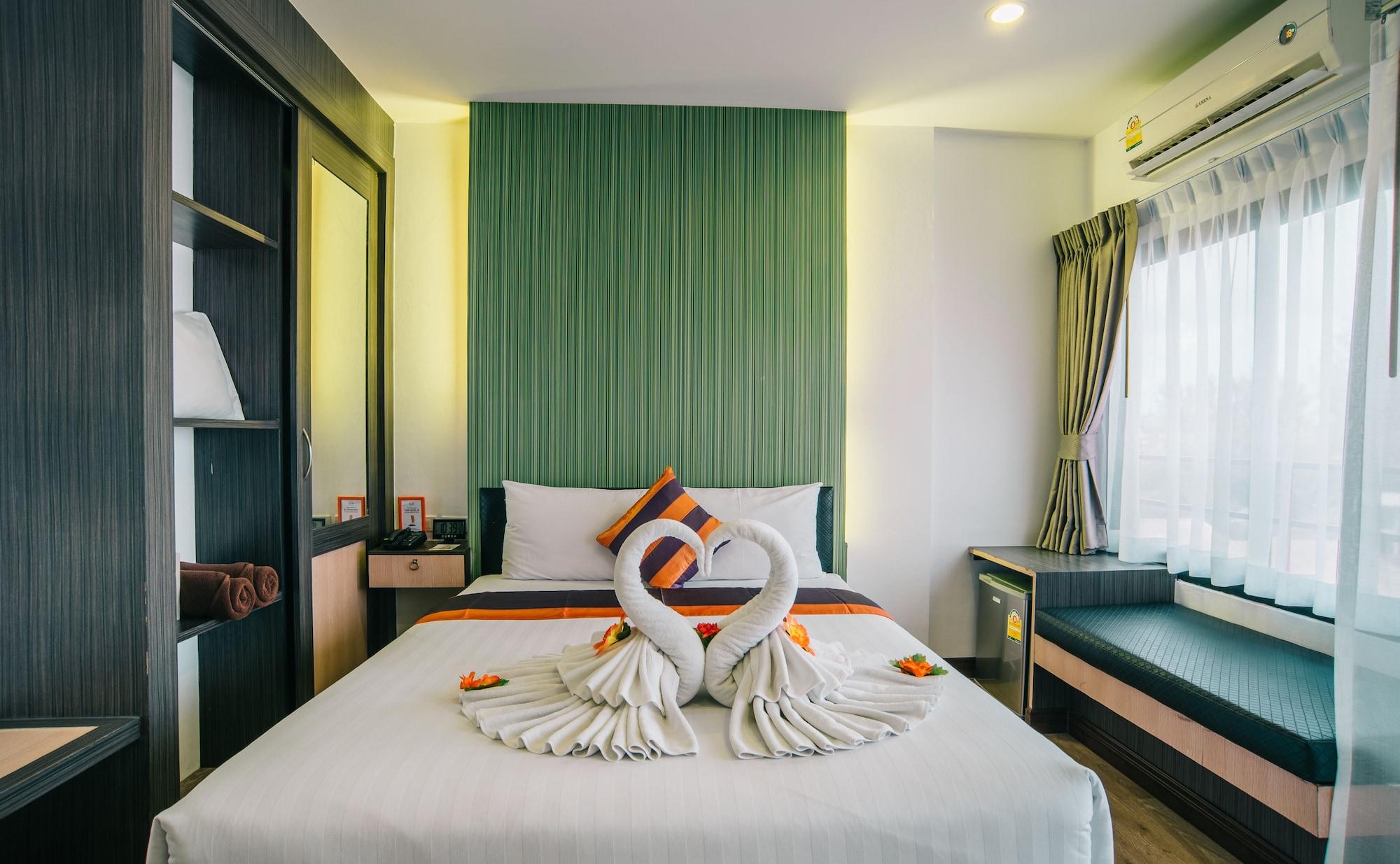 Studio Patong By Icheck Inn Phuket Exterior foto